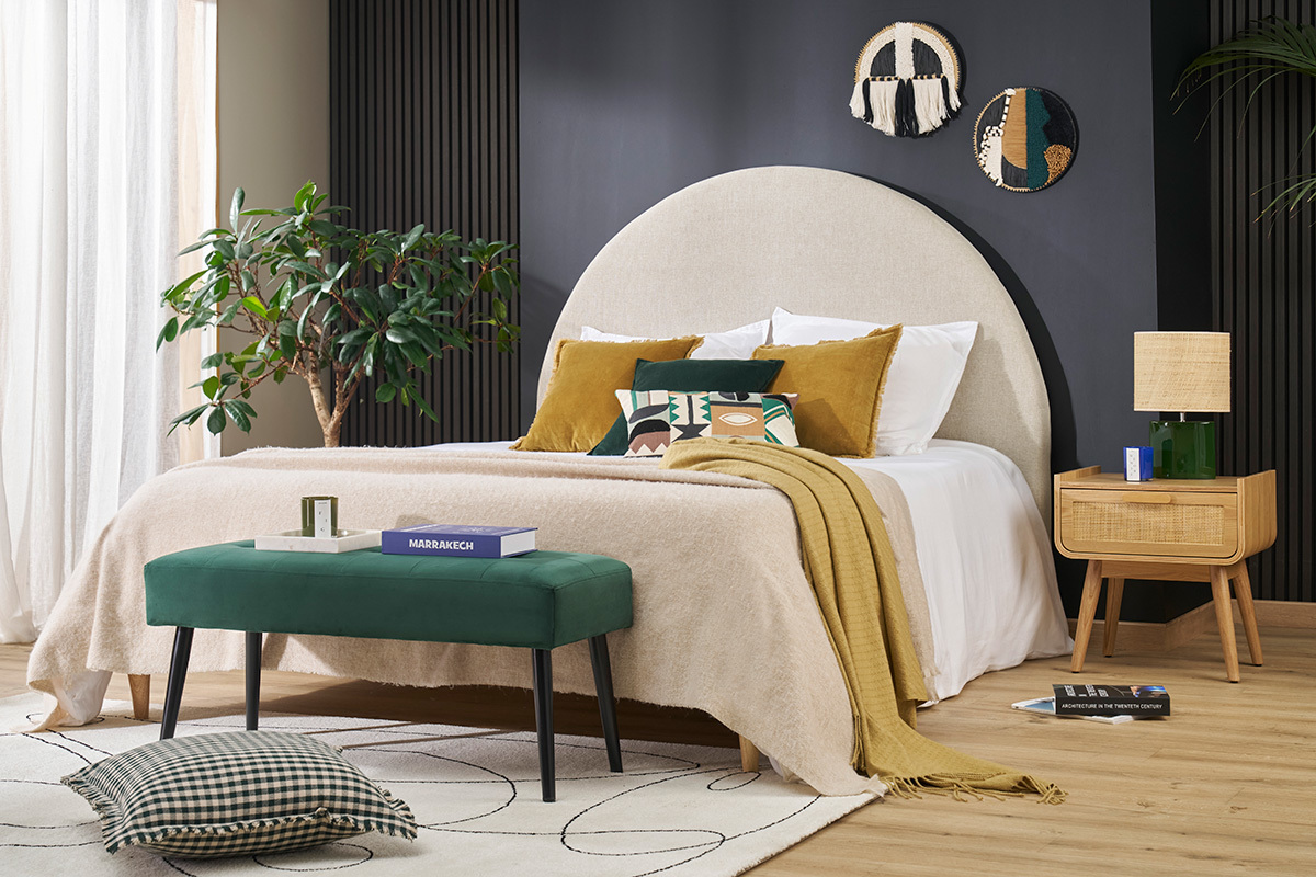 Mesilla de noche de madera maciza clara y ratn con cajn ATHNE