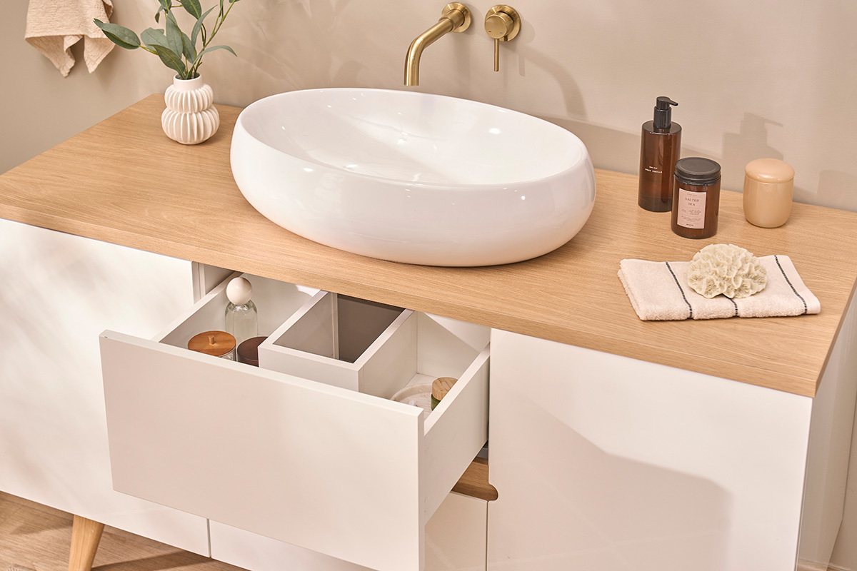 Mueble de ba�o blanco lacado brillante y madera clara L140 cm MELKA