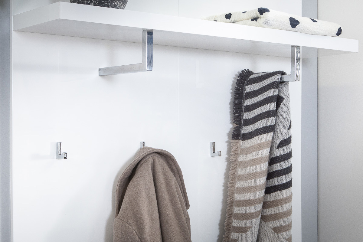 Mueble de entrada blanco lacado con banco 2 cajones y perchero WELCOME