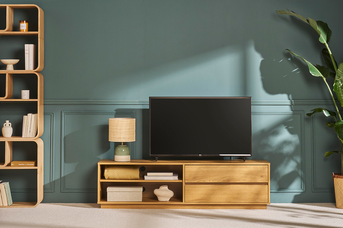 Mueble TV con acabado de roble claro y 2 cajones 160 cm MADERO