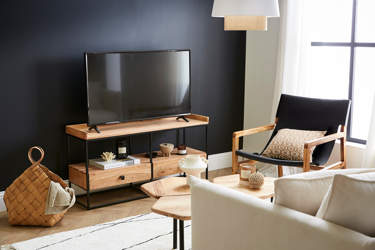 Mueble TV con cajones de acacia y metal negro 115cm de ancho HERMANN