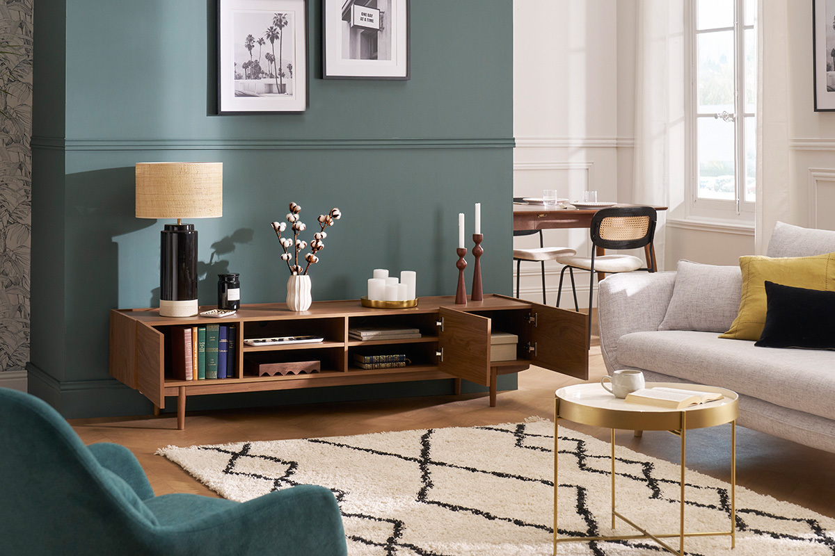 Mueble TV con puertas de madera oscura 180cm SANAA