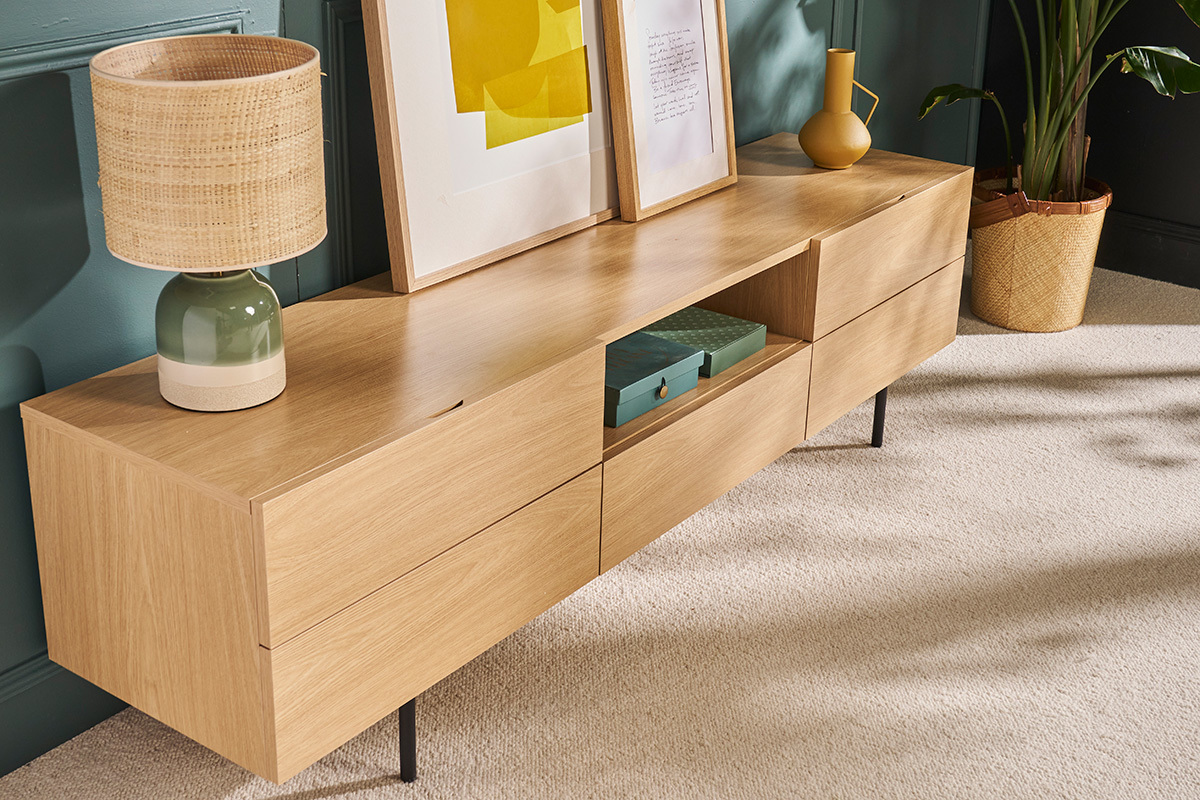 Mueble TV de diseo con armarios de madera de roble claro y metal negro 180 cm ALASKA