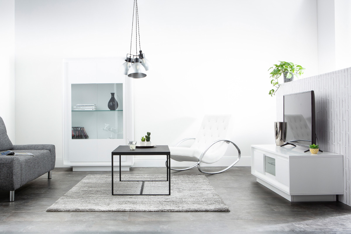 Mueble TV moderno blanco con almacenaje decoracin madera clara LAND