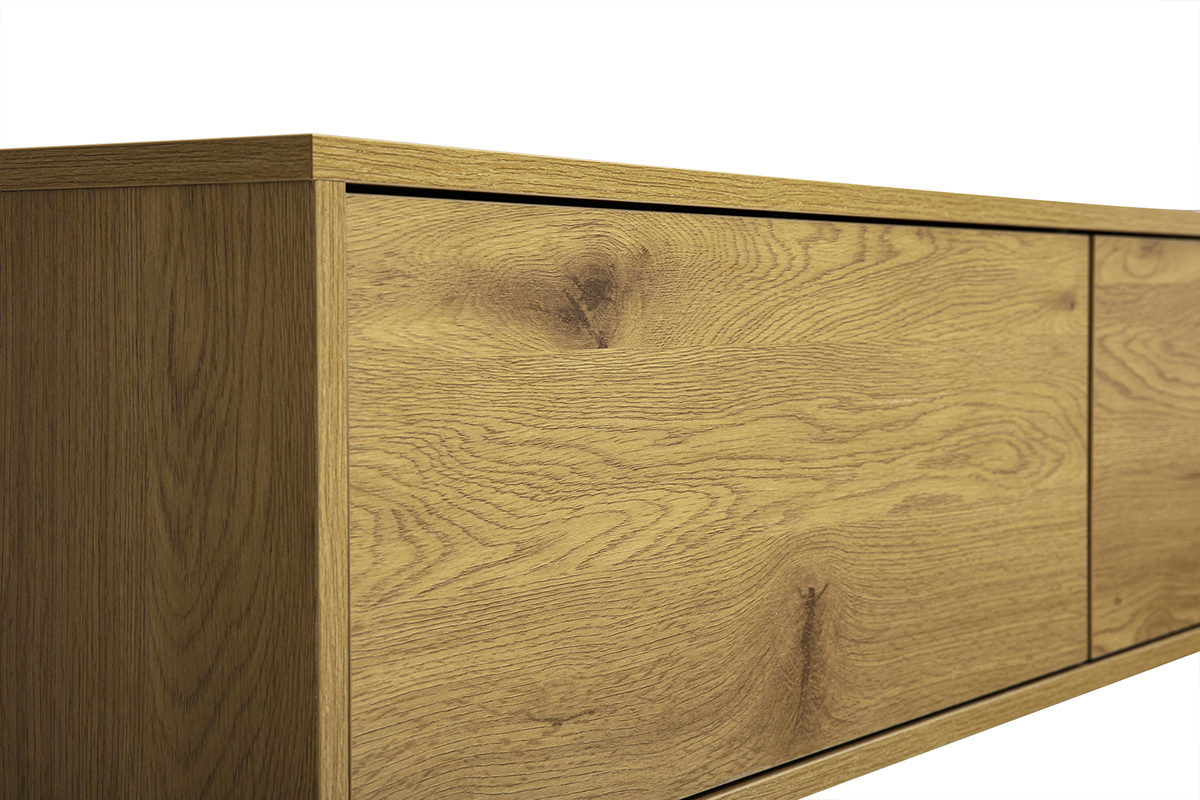 Mueble TV mural FLEXO en acabado de madera roble claro, vista en 3/4 mostrando la textura de la madera.