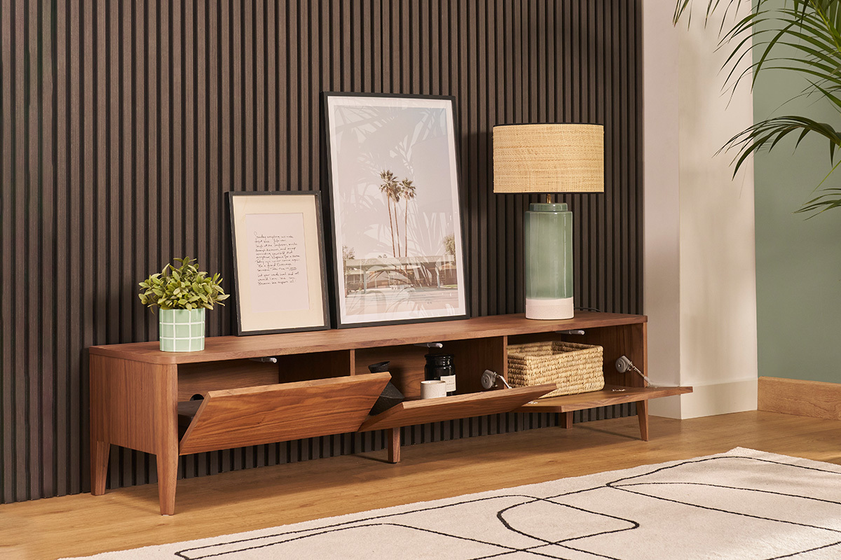 Mueble TV vintage de nogal con 3 cajones 180 cm BENJA