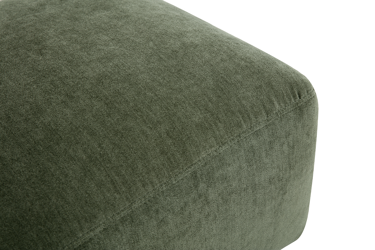 Detalle de un puff reposapi�s de tejido con efecto terciopelo verde caqui, vista desde arriba