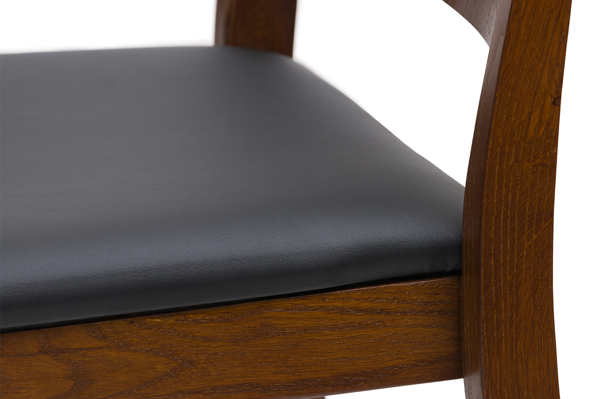Set de 2 sillas de nogal con asiento negro MELVIL