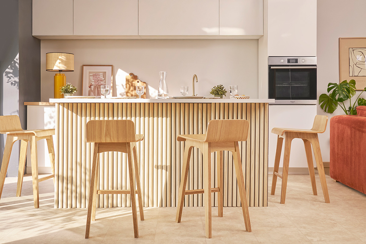 Set de 2 taburetes de cocina nrdicos madera clara 65cm BALTIK