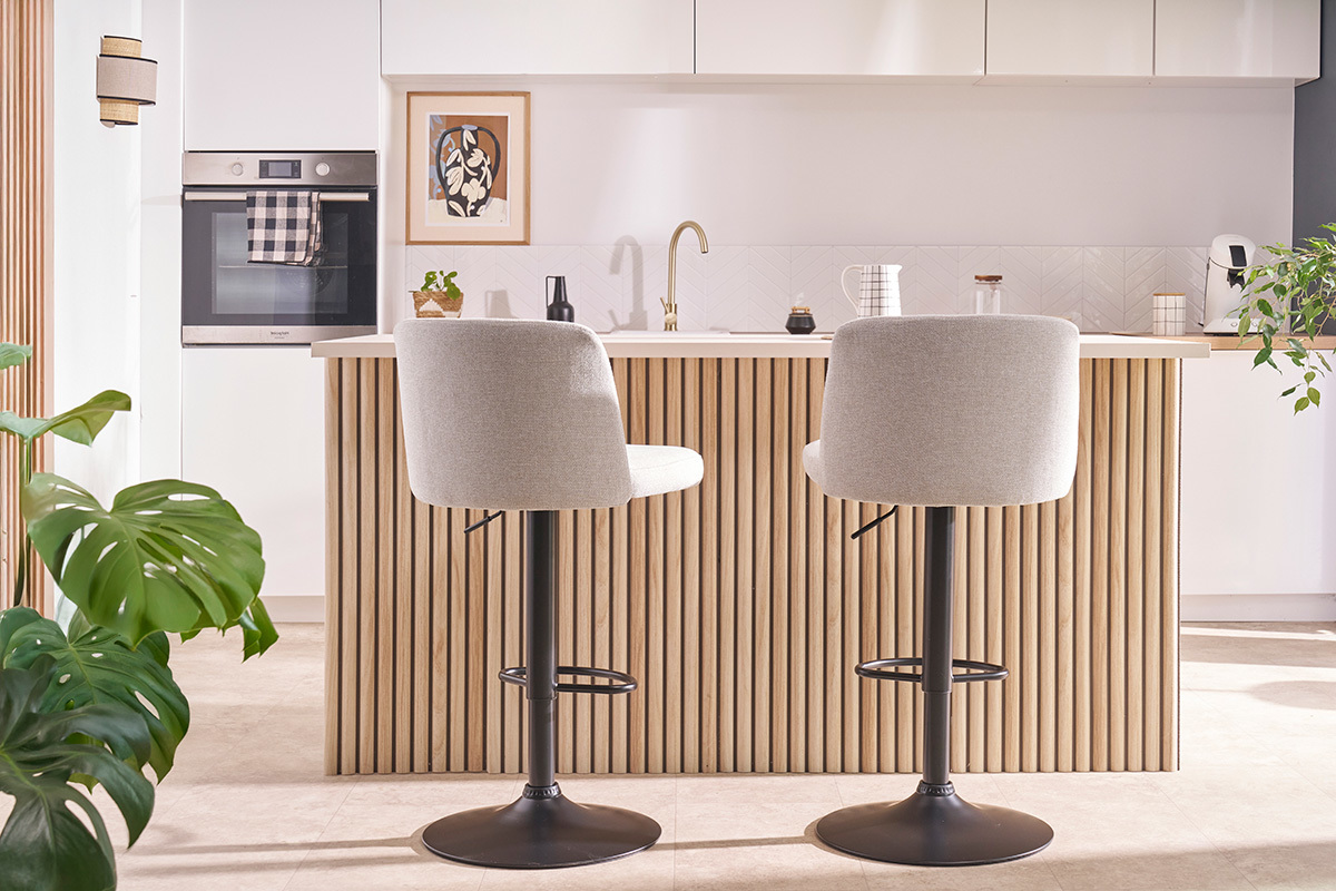 Set de 2taburetes de cocina regulables de tejido efecto aterciopelado beige y metal negro MONTI