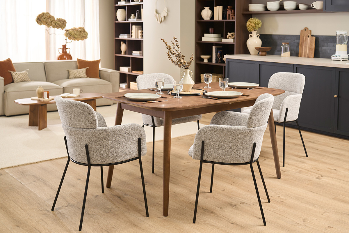 Silla de dise�o en tela efecto terciopelo texturizado beige y metal negro TULUM