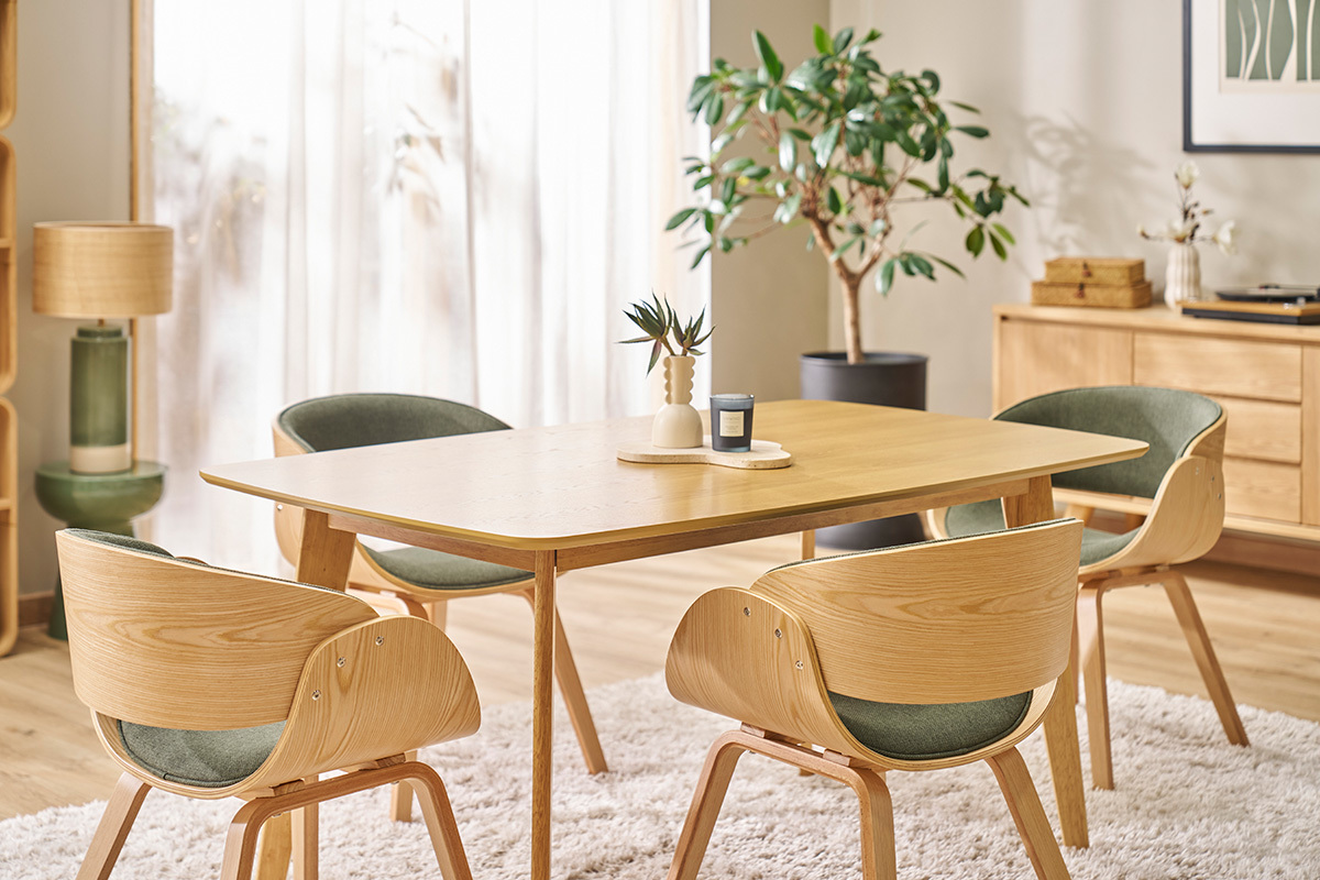 Silla de diseo en tela verde caqui y madera clara BENT