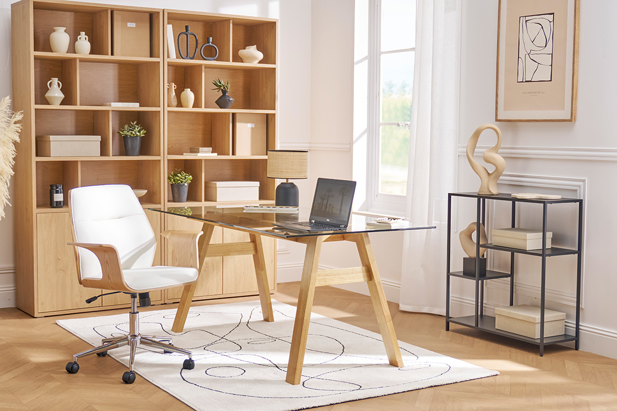 Silla de oficina con ruedas de dise�o en tejido efecto terciopelo texturizado gris, madera clara y acero cromado RUFIN