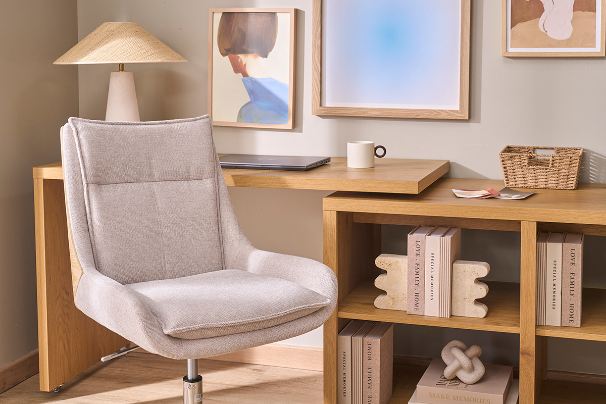 Silla de oficina con ruedas en tejido de terciopelo texturizado beige y metal cromado BLAISE