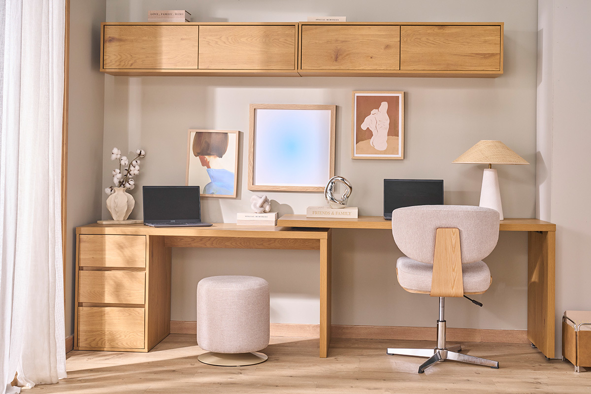 Silla de oficina en tela efecto terciopelo texturizado beige y madera clara roble HANZ