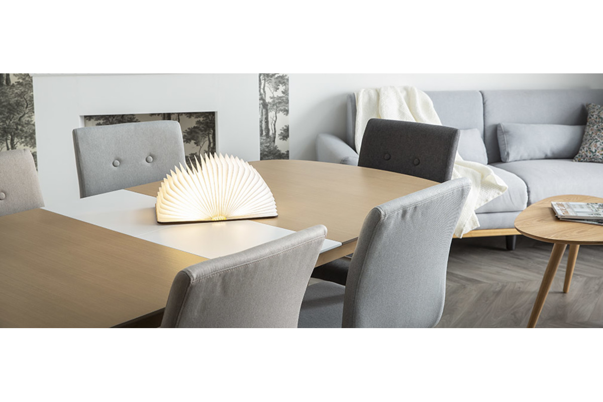 Silla diseo gris oscuro y madera lote de dos HORTA
