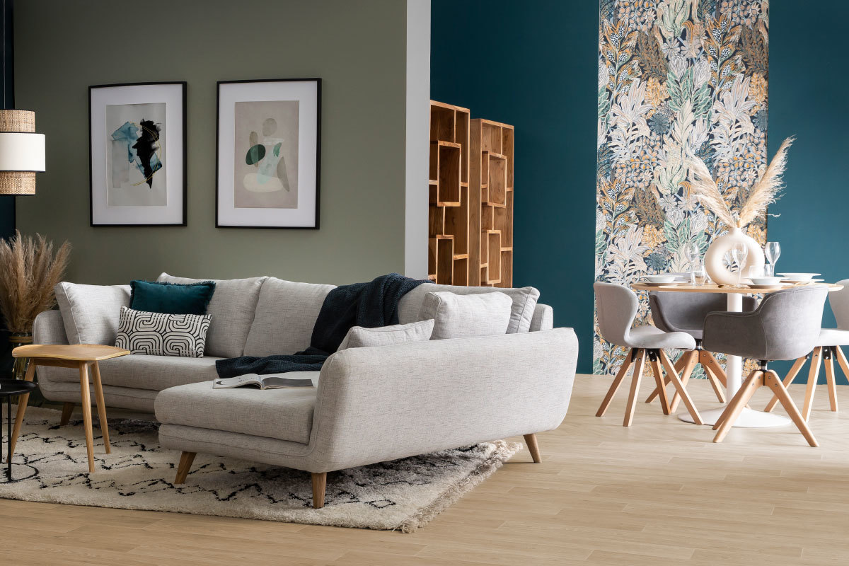 Silla moderna tejido efecto terciopelo gris y madera AARON