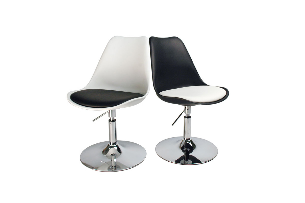 Silla negra giratoria y de altura regulable STEEVY