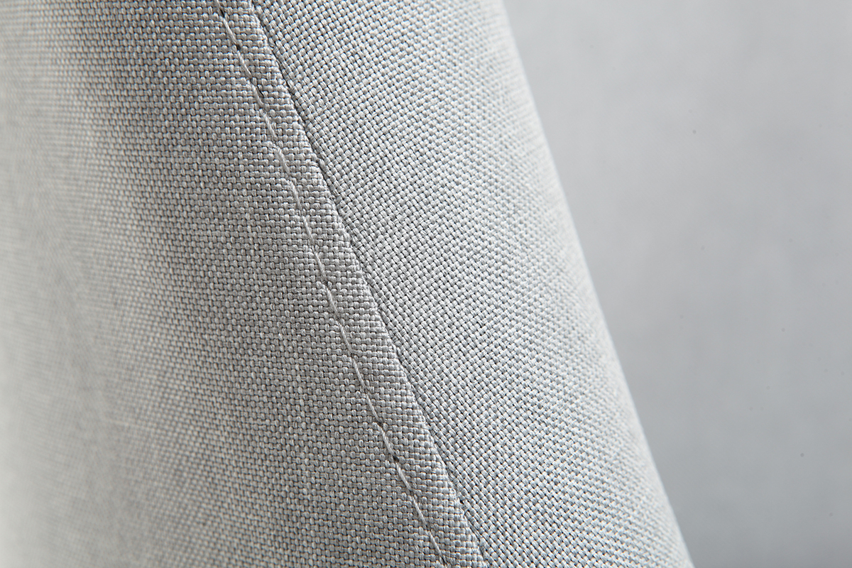 Silla nrdica tejido gris patas madera clara LIV