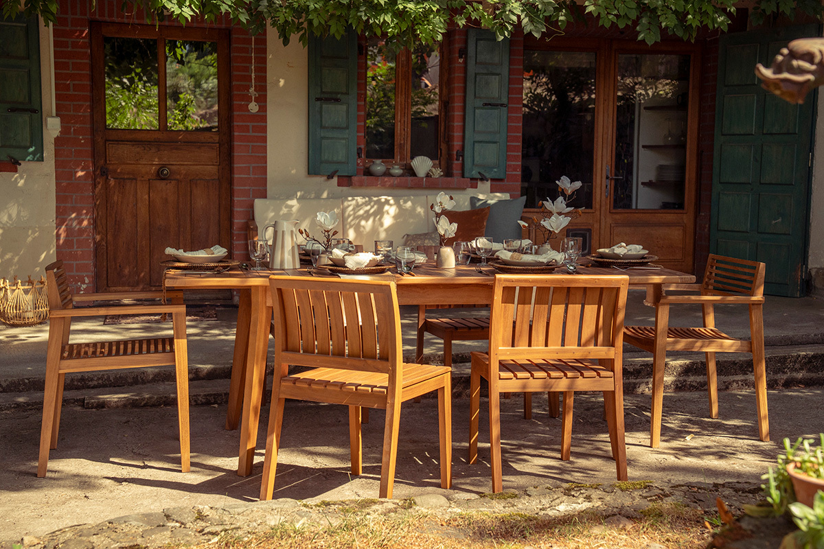 Sillas de jard�n apilables de madera de teca maciza (lote de 2) TECKA