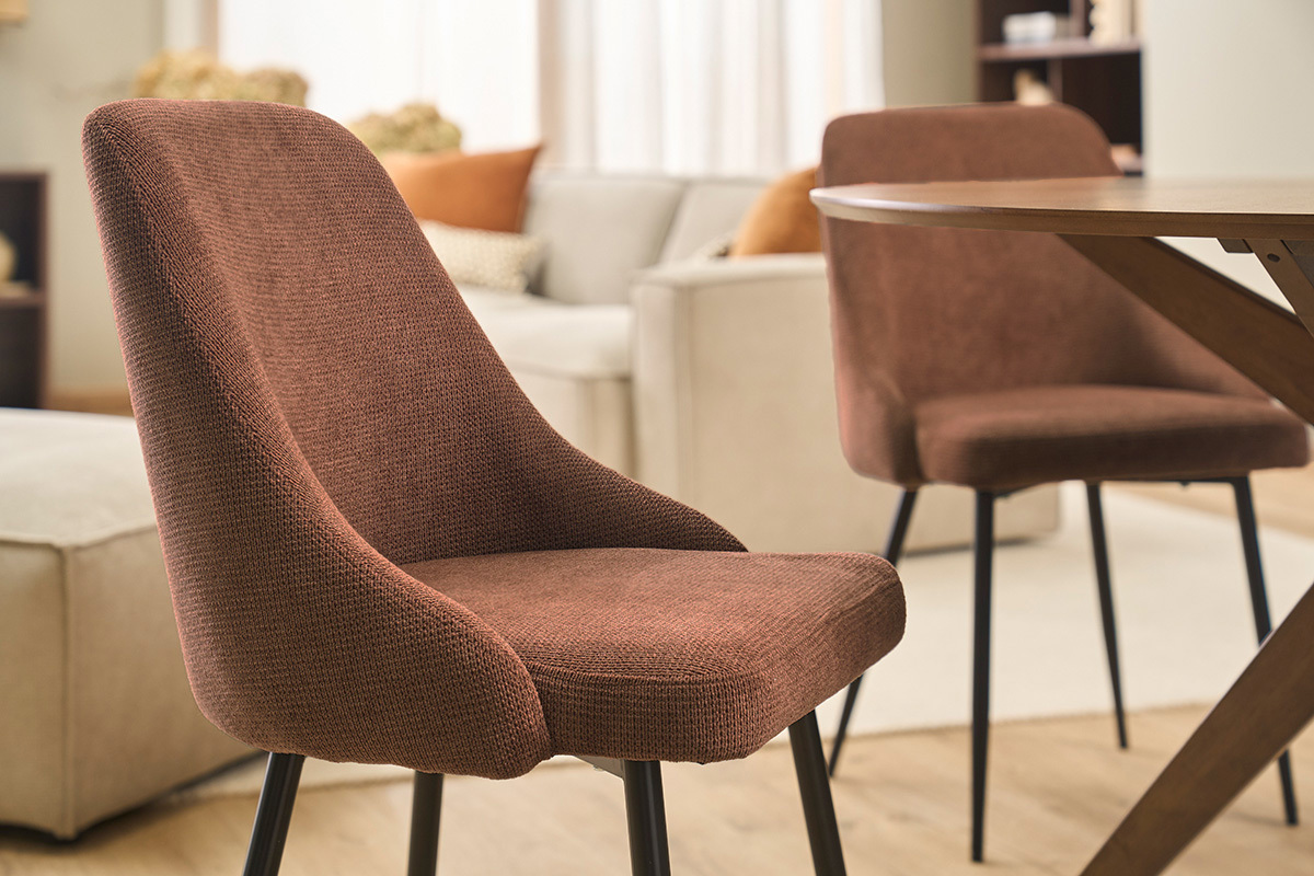 Sillas de tejido chenilla tierra quemada y metal negro (juego de 2) HASTA