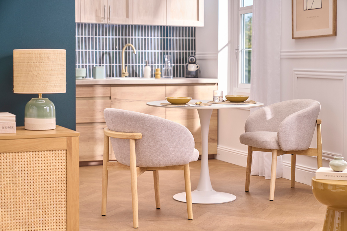 Sillas de tela efecto terciopelo texturizado beige y madera clara (lote de 2) TORVI
