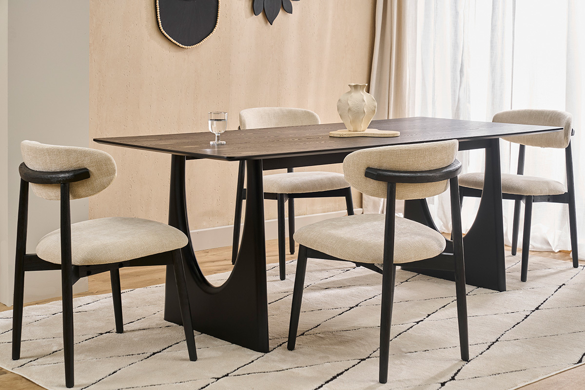 Sillas de tela efecto terciopelo texturizado beige y madera negra (juego de 2) SIAME
