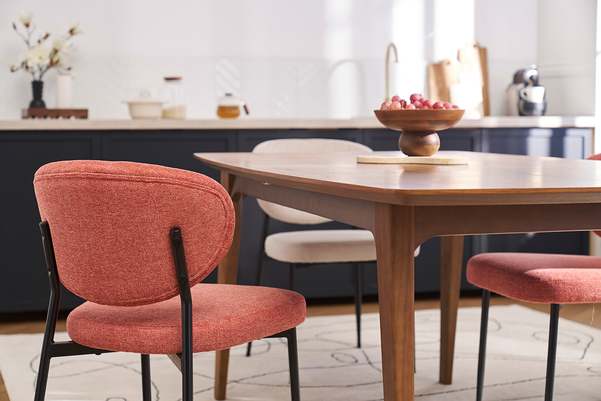 Sillas de terciopelo texturizado terracota y metal negro (paquete de 2) BREKA