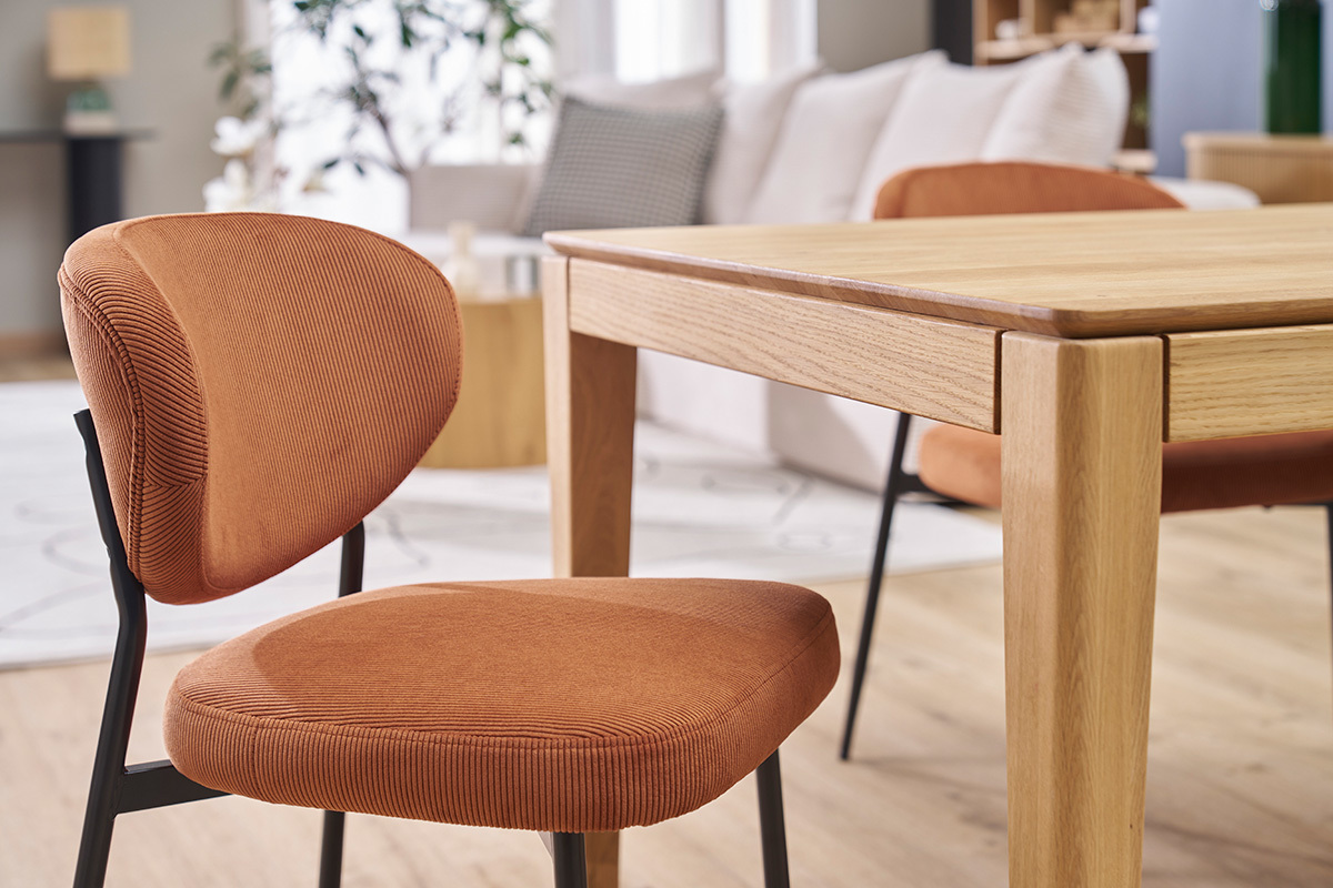 Sillas en terciopelo acanalado color tierra quemada y metal negro (juego de 2) BREKA