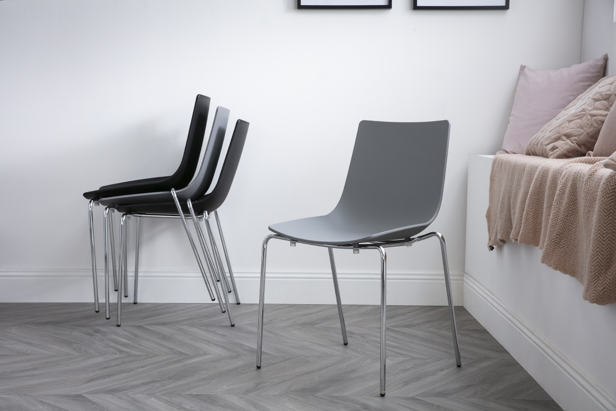 Sillas modernas grises apilables con patas en metal - lote de 2 CELEBRATION