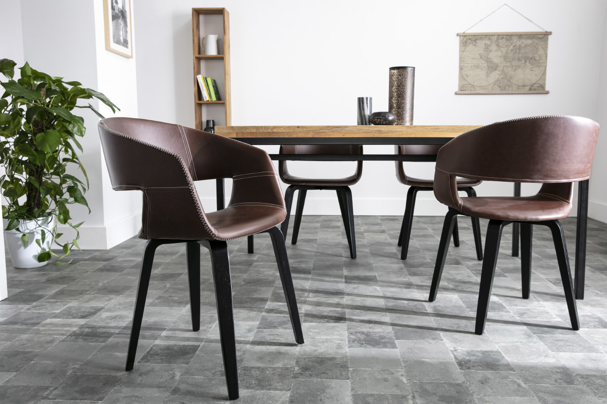 Sillas modernas marr�n claro patas madera (lote de 2) SLAM