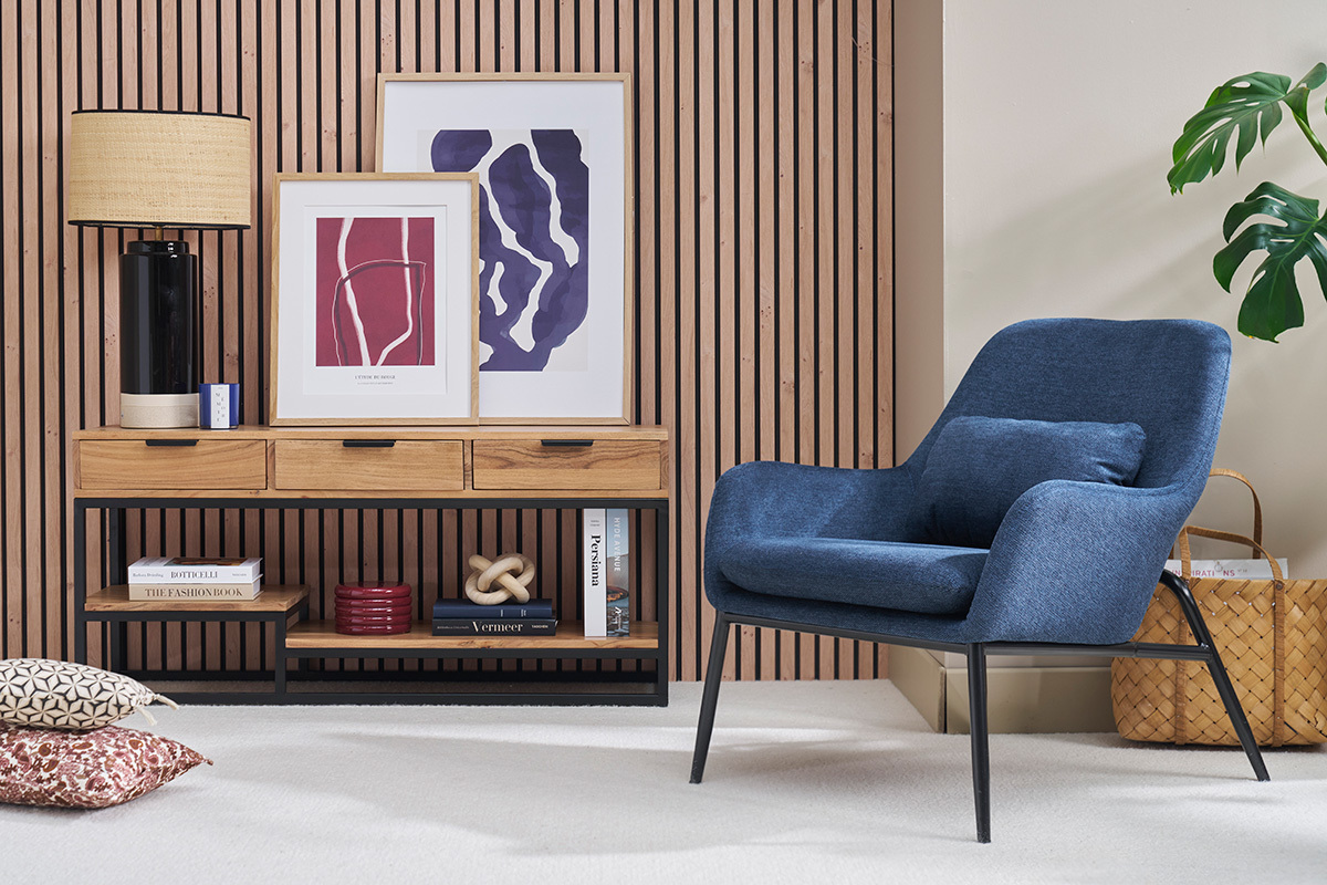 Silln de diseo en tela efecto terciopelo texturado azul oscuro y metal negro MAXINE