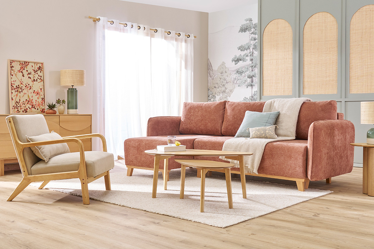 Silln de madera clara y tela efecto aterciopelado beige DERRY