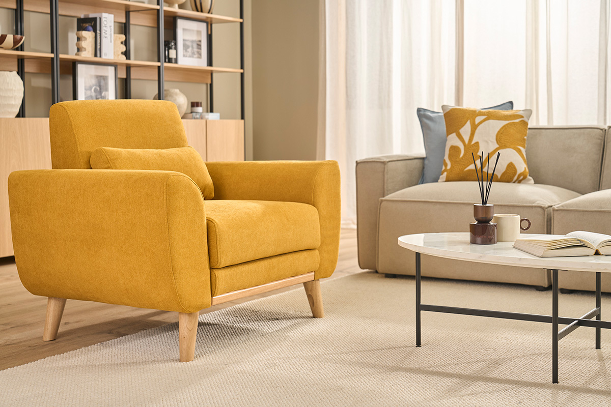 Sill�n dise�o tejido efecto terciopelo amarillo mostaza y patas roble  EKTOR