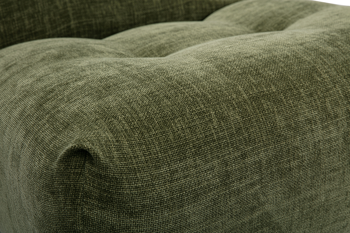 Primer plano de la tela verde caqui del sill�n lounge BUMPY.