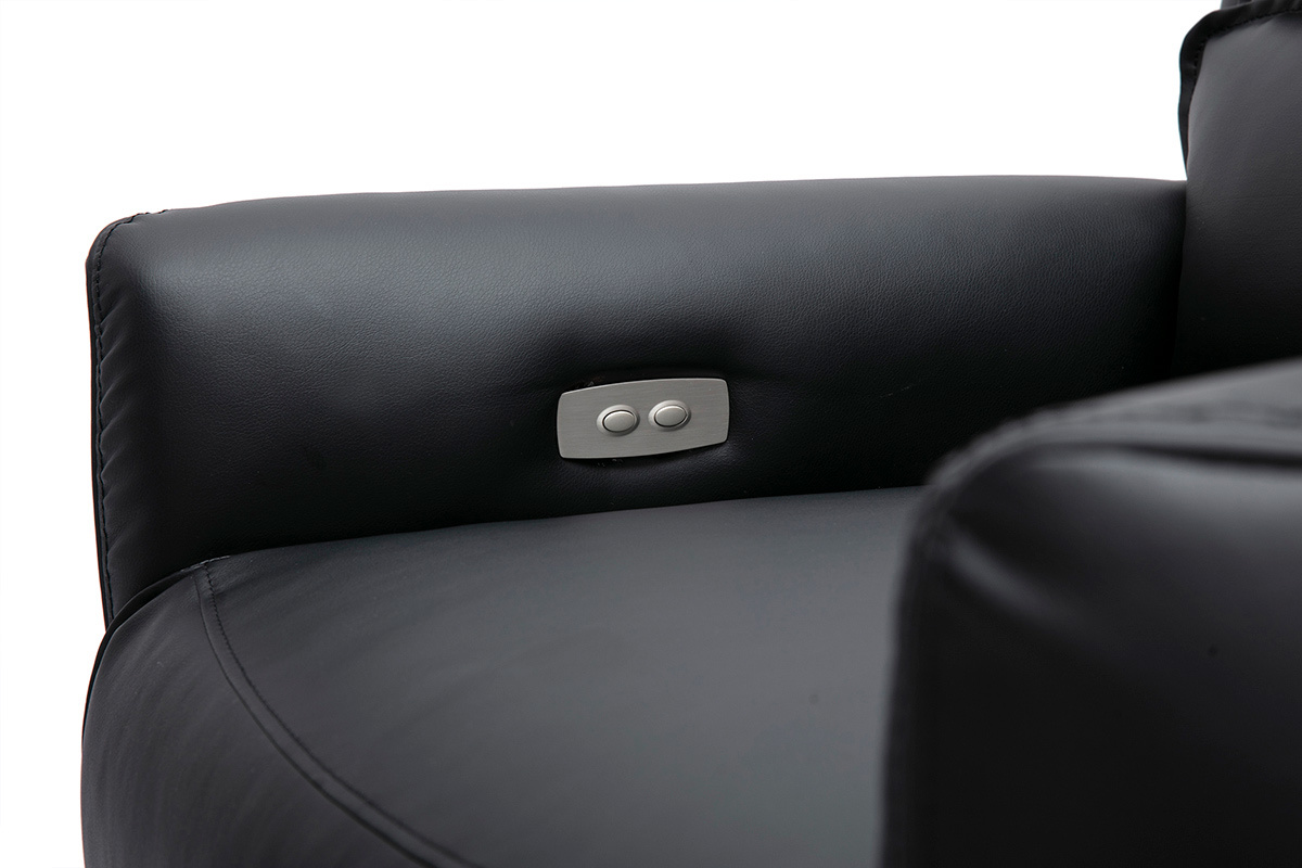 Detalle del bot�n de control del sill�n relax el�ctrico negro RACHEL en el reposabrazos.