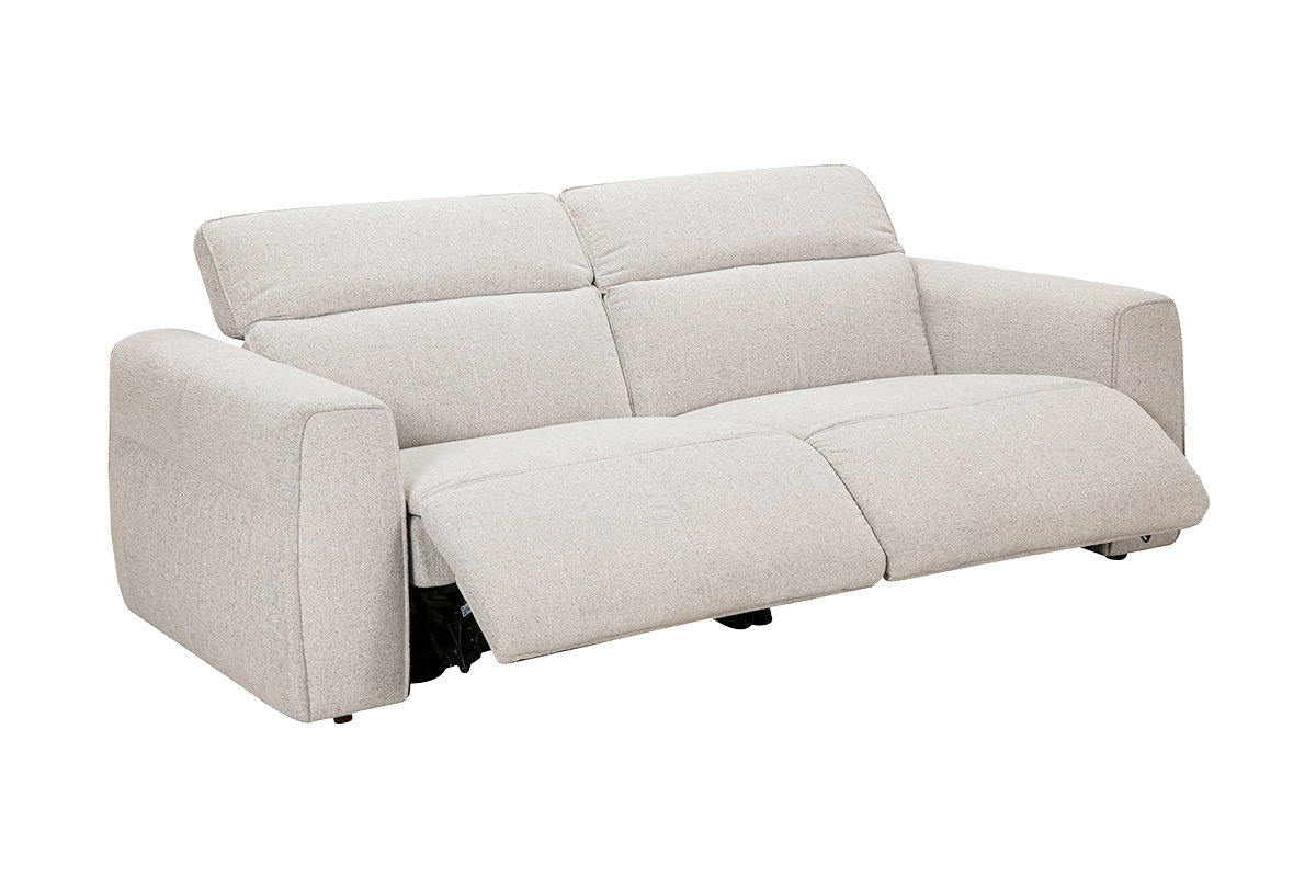 Sof� de 3 plazas beige con reposacabezas ajustables y reposapi�s el�ctrico, vista de 3/4