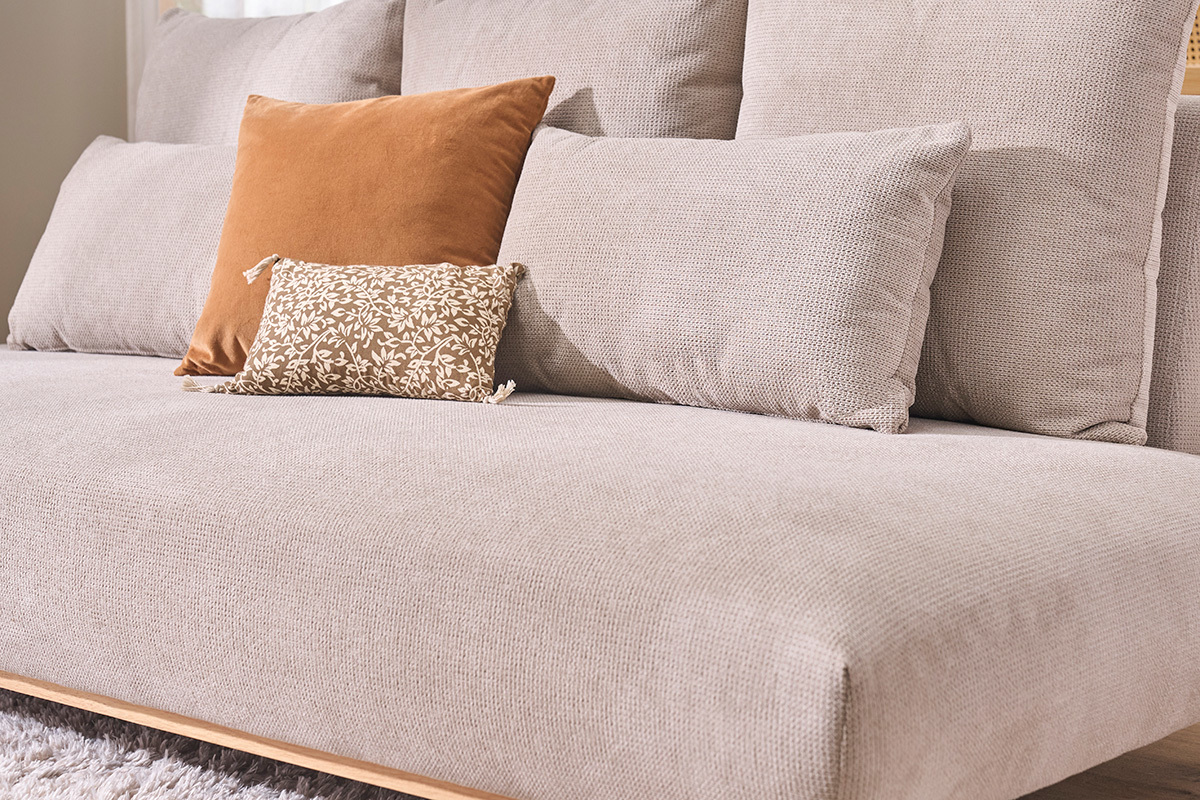 Sof� de 3 plazas en tela chenilla beige y madera clara L201 cm BASTILLE