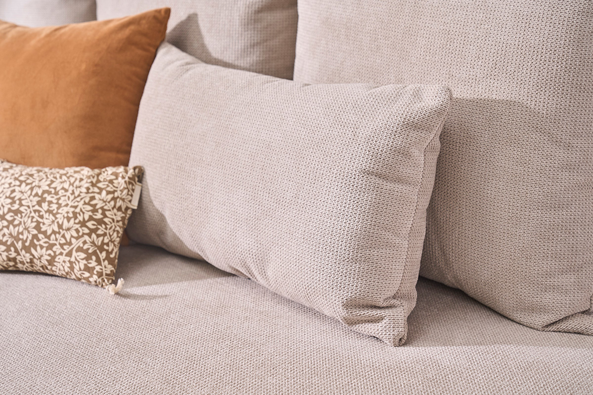 Sof� de 3 plazas en tela chenilla beige y madera clara L201 cm BASTILLE