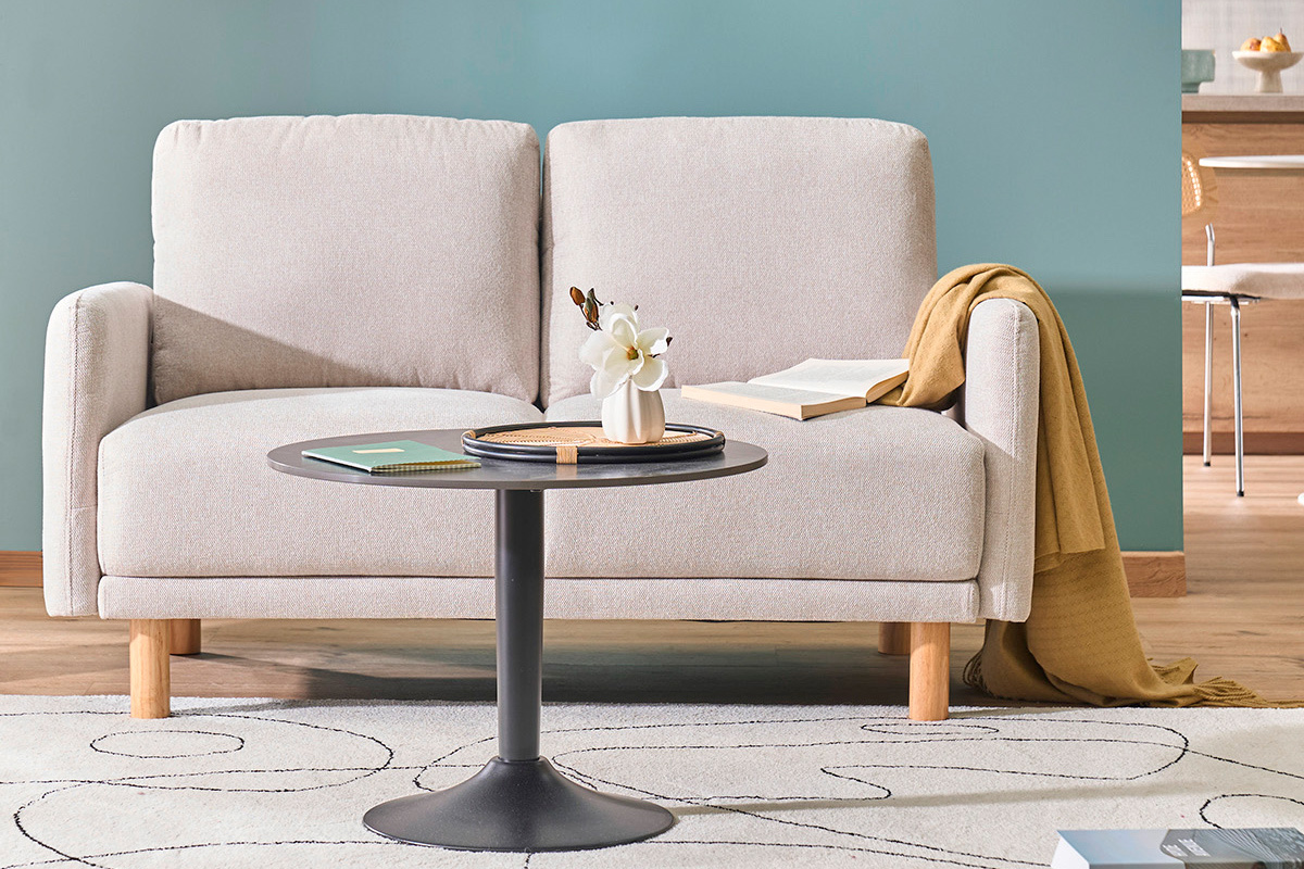 Sof� de dise�o 2 plazas en tela efecto terciopelo texturizado beige y madera clara BONO