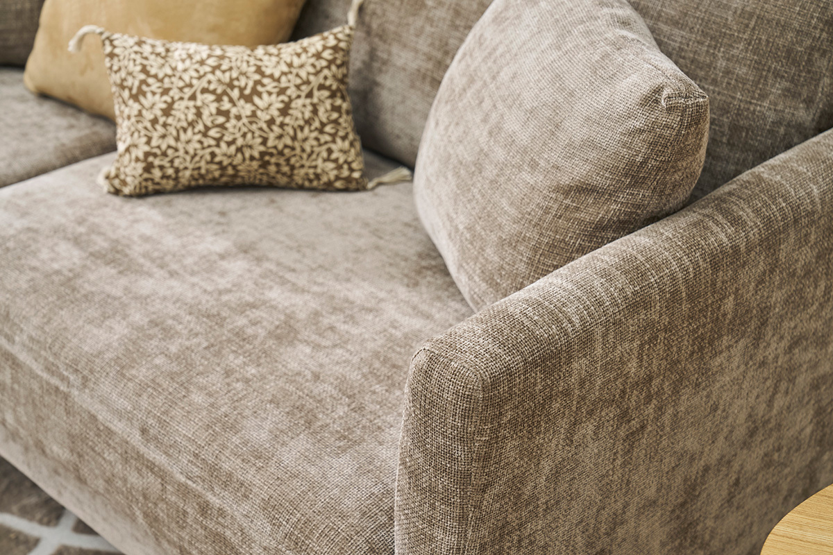 Sof nrdico 3 plazas desenfundable beige y patas madera OSLO