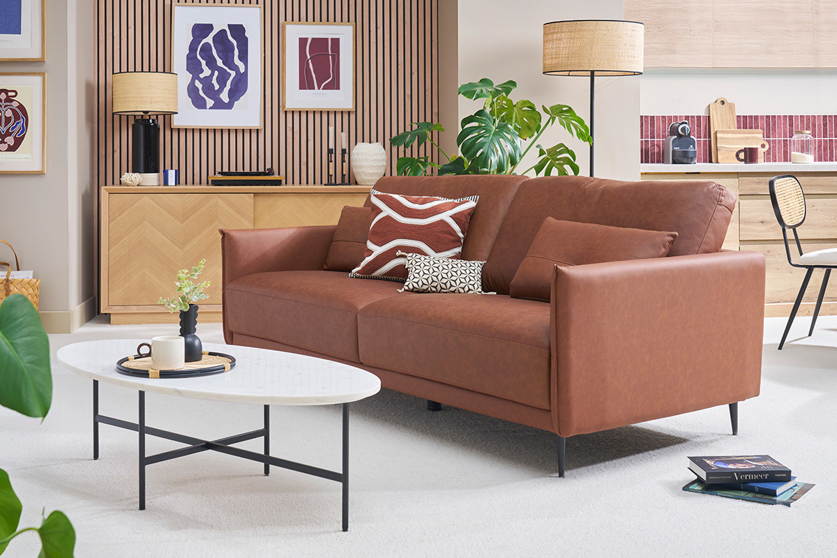 Sof� vintage de 3 plazas de cuero marr�n y madera oscura DAVEN