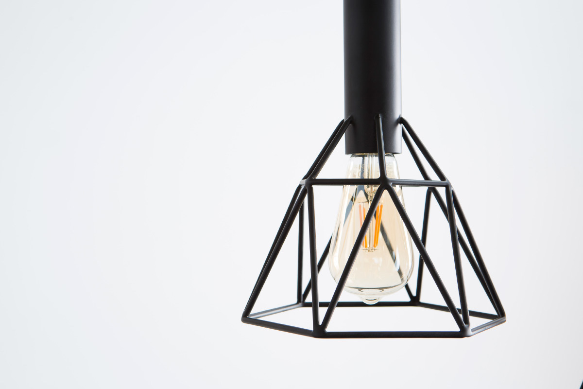 Suspensi�n dise�o m�ltiple metal negra DIAMANT