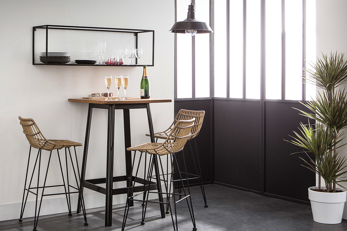 Taburete de bar en resina imitacin mimbre MAJA