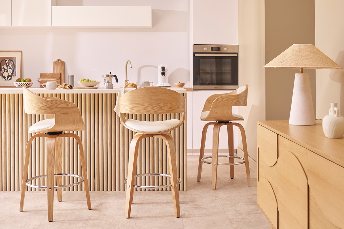Taburete de cocina de diseo giratorio blanco con madera clara 67cm GAO