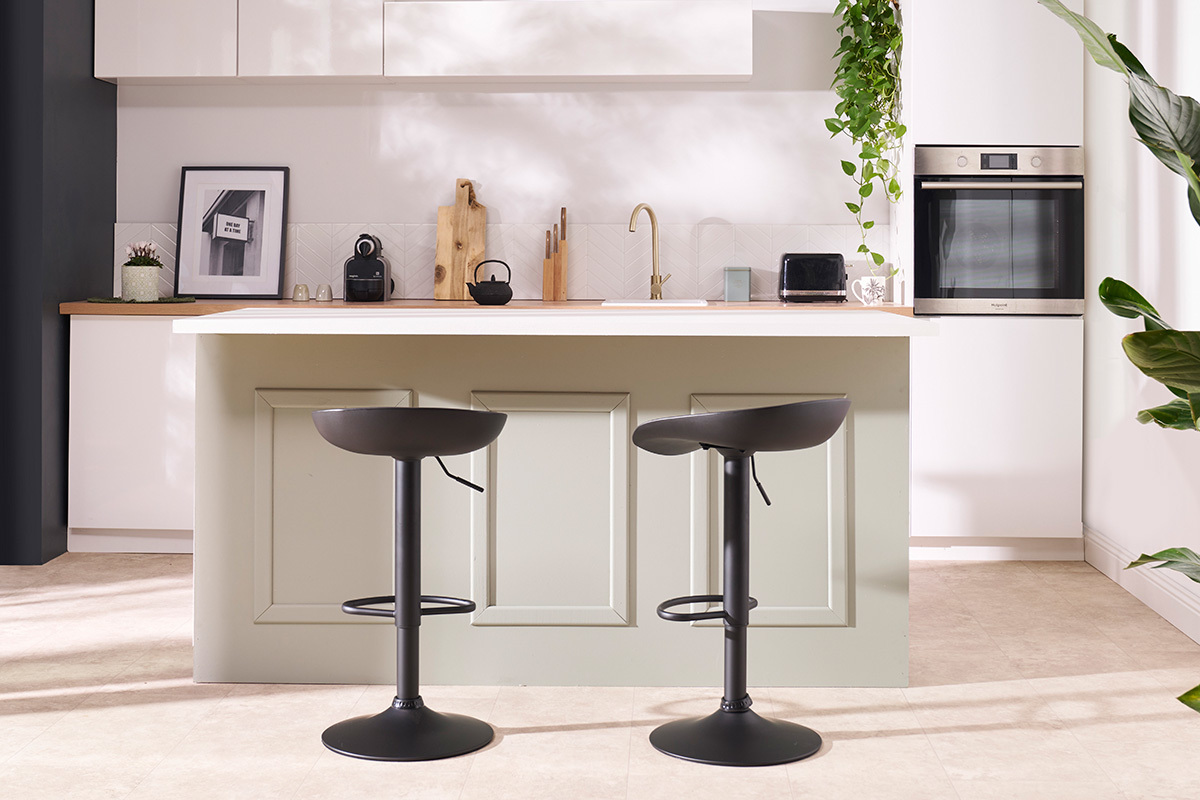 Taburetes de bar ajustables de dise�o negros H65 cm (lote de 2) PEBBLE