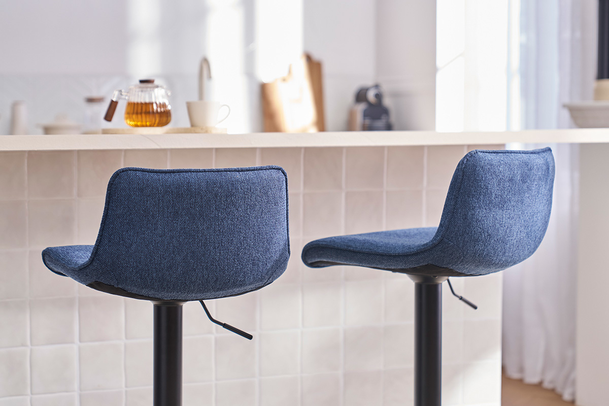 Taburetes de bar ajustables giratorios 360� en tejido de terciopelo azul oscuro texturizado y metal negro (juego de 2) BOOST