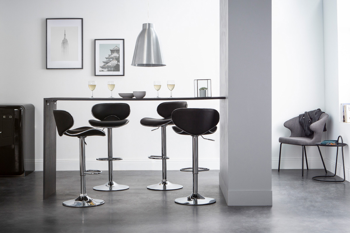 Taburetes de bar de dise�o negros (lote de 2) PEGASE