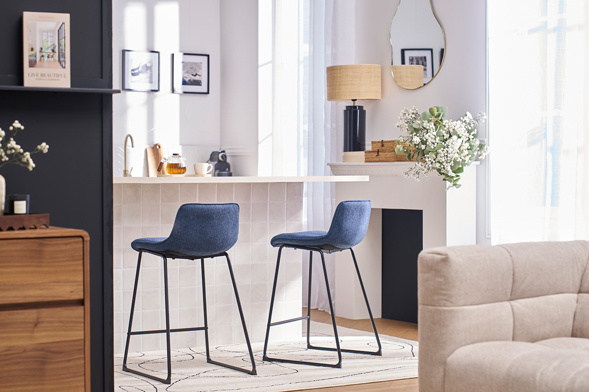 Taburetes de bar de tela con efecto terciopelo texturizado azul oscuro y metal H65 cm (juego de 2) BOOST