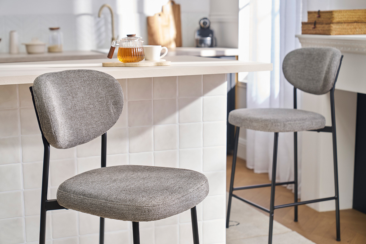 Taburetes de bar fijos de tela con efecto terciopelo texturizado de color gris claro H65 cm (juego de 2) BREKA